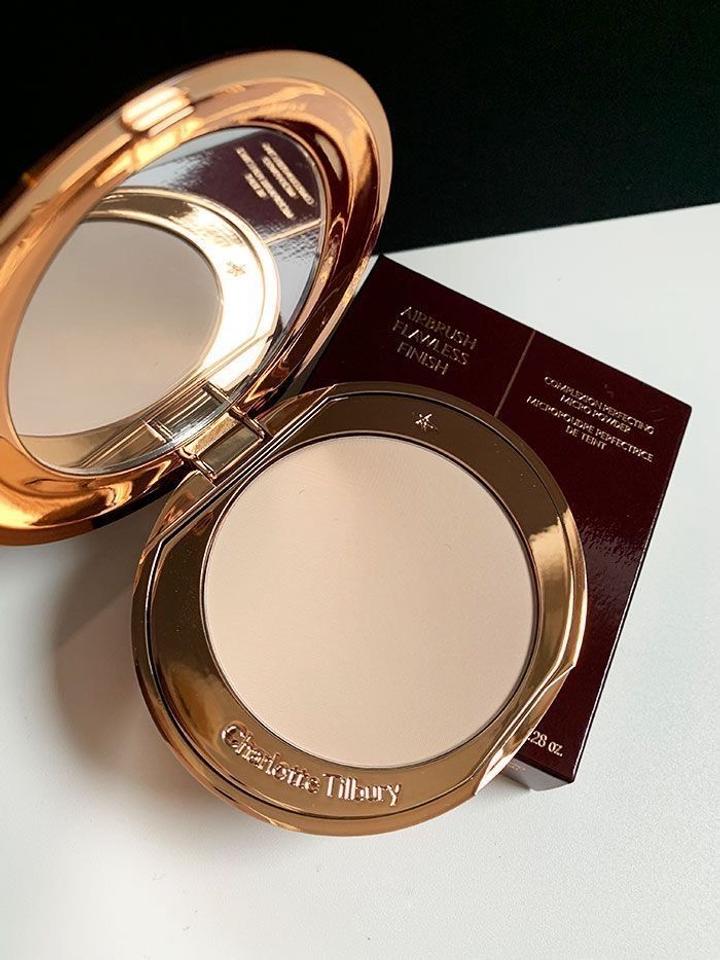 Пудра Charlotte Tilbury Airbrush Flawless Finish