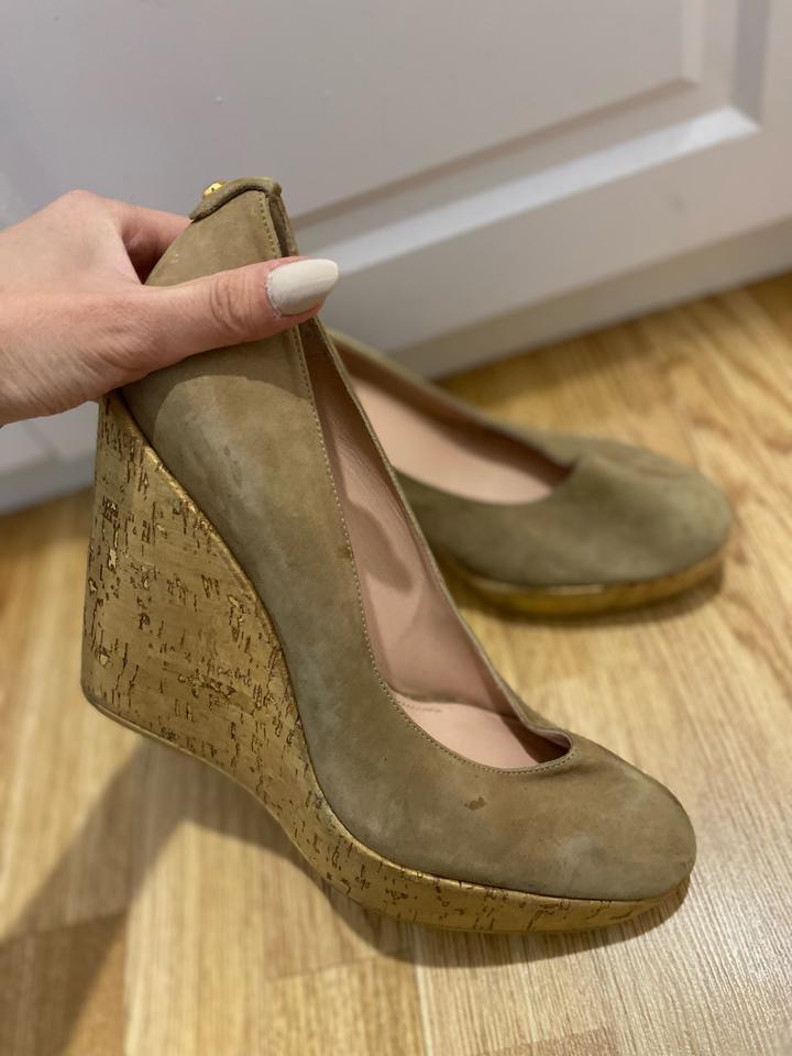 Туфли Stuart Weitzman на танкетке