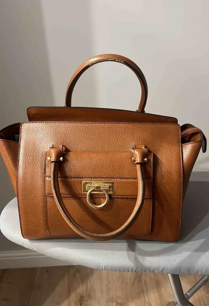 Сумка Salvatore Ferragamo