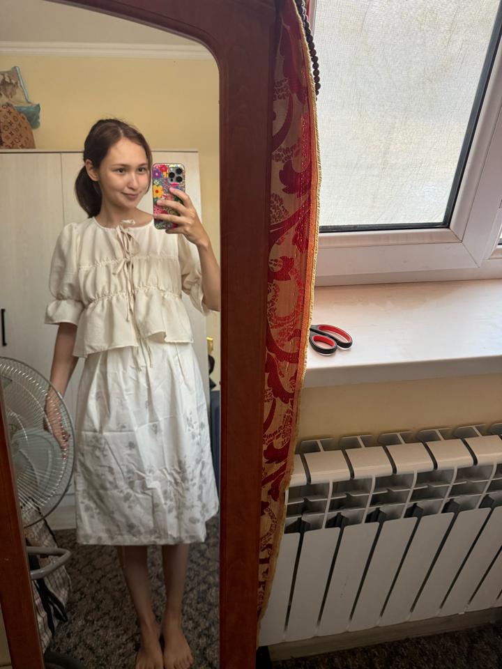 Белая юбка