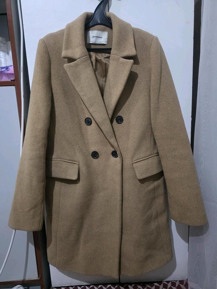 Пальто Stradivarius