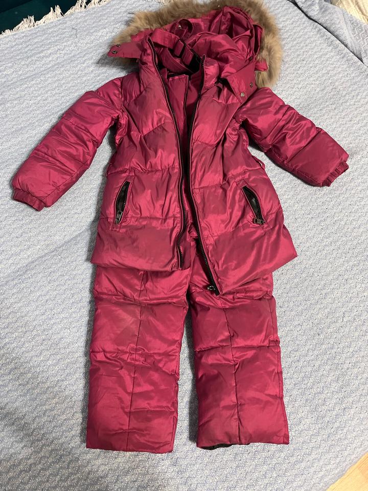 Зимний комбинезон Moncler