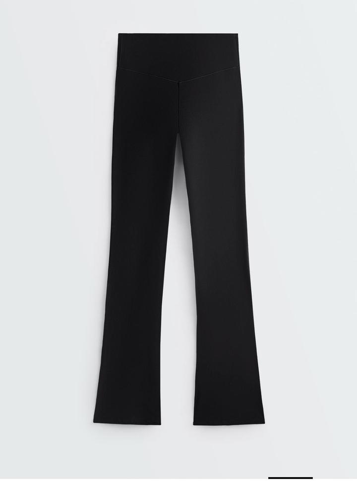 Спортивные леггинсы Oysho
