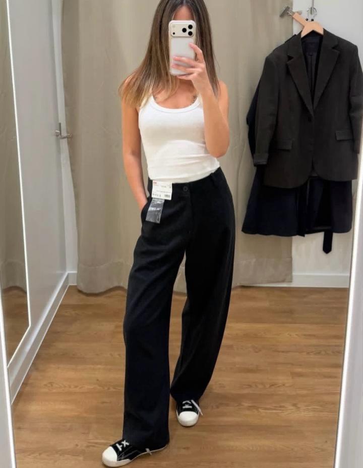 Брюки UNIQLO