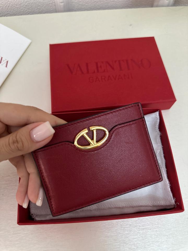 Картхолдер Valentino Garavani бордовый кожаный кошелек