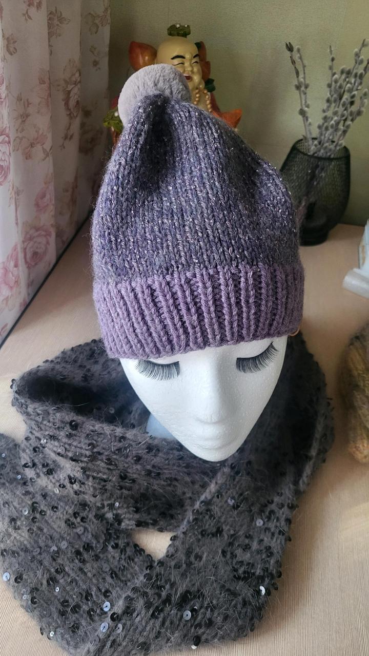 Handmade (ручная работа) Шапочки вязаные