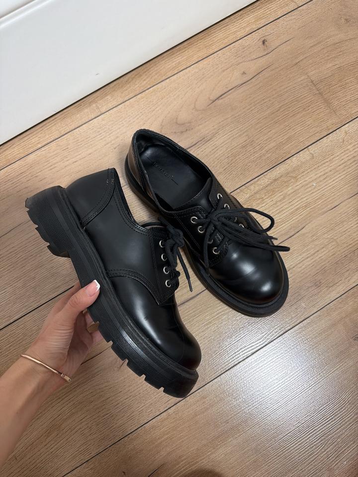 Лоферы Bershka