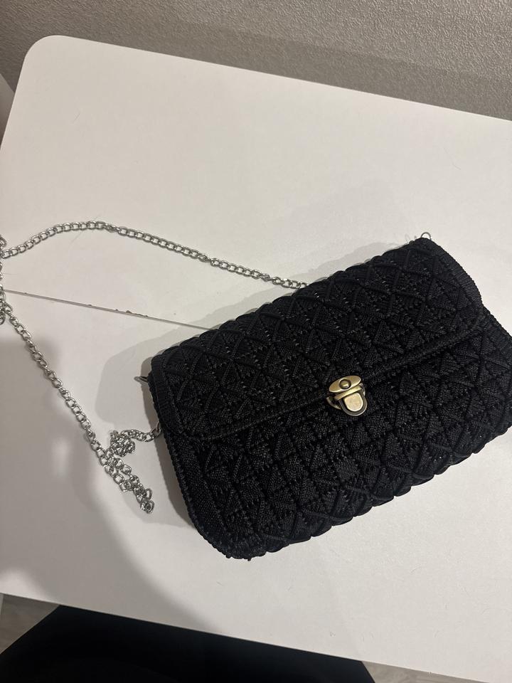 Сумка на цепочке