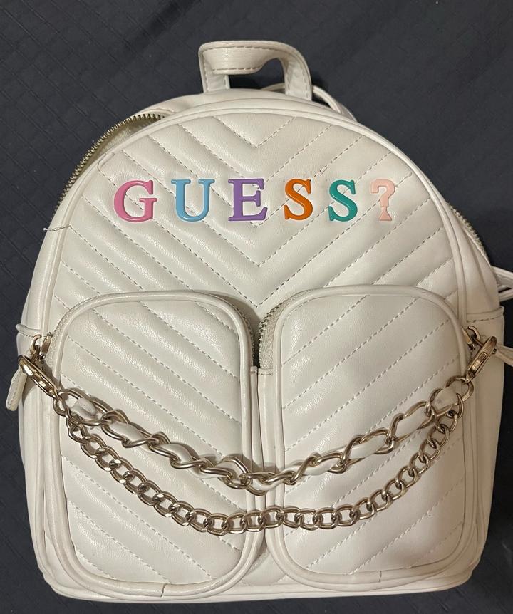 Рюкзак Guess
