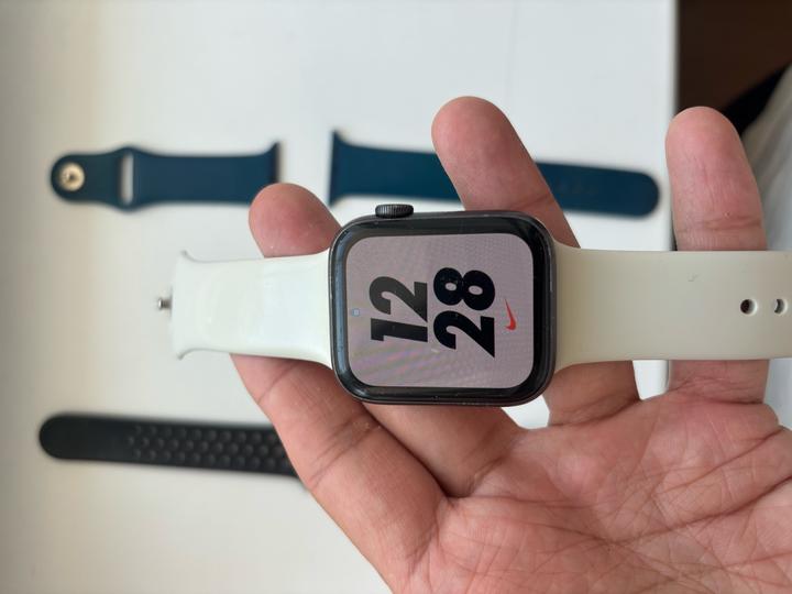 Apple Watch series5 Nike
