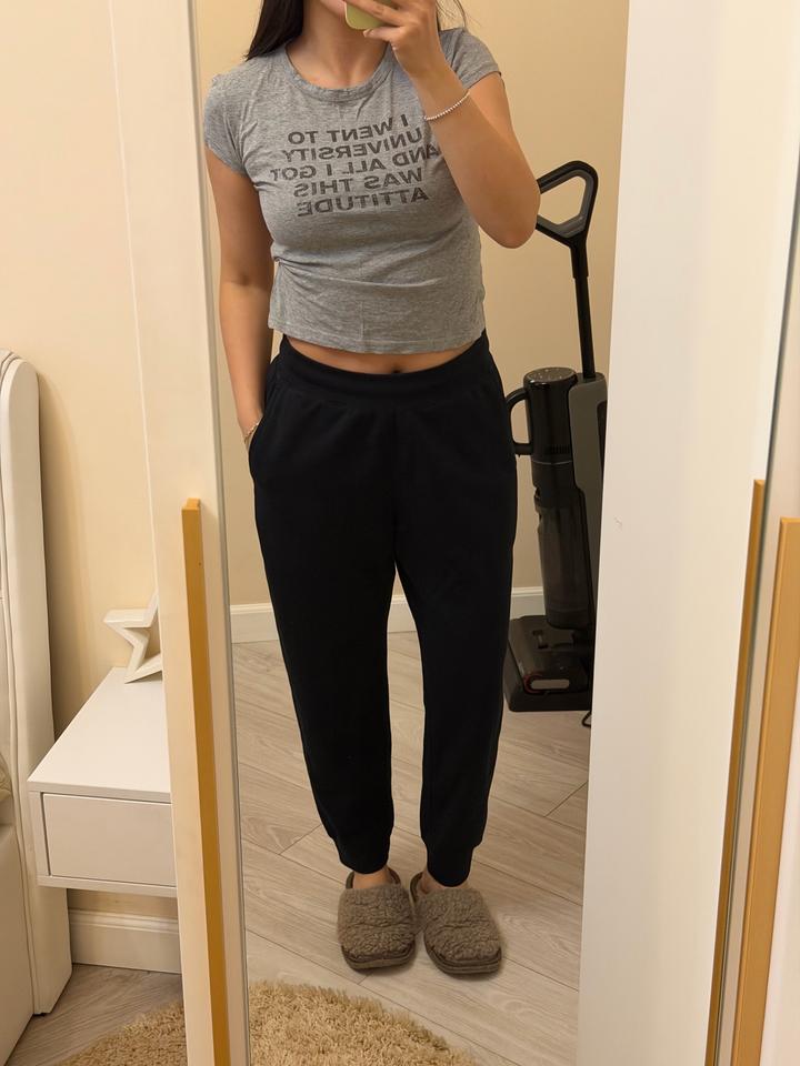 Брюки Uniqlo