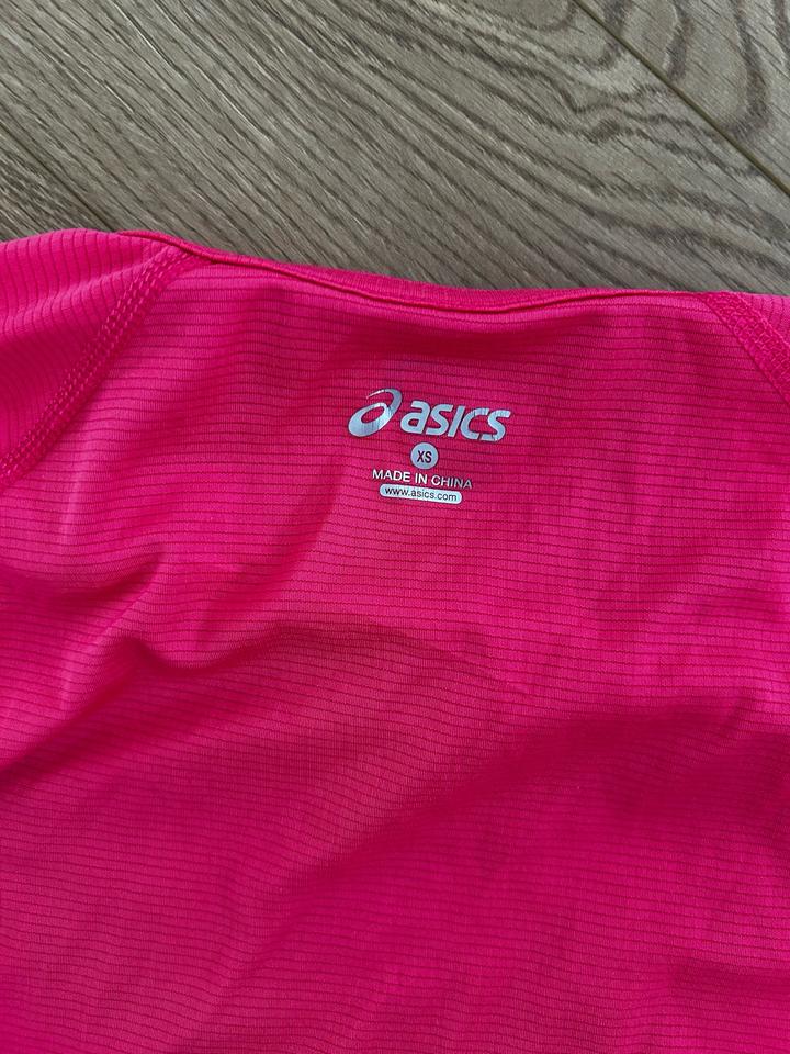 Спортивный лонгслив Asics