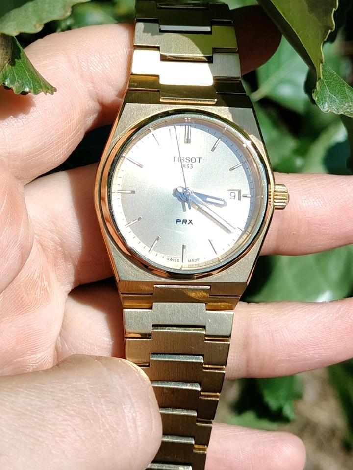 Часы Tissot PRX 35mm gold quartz