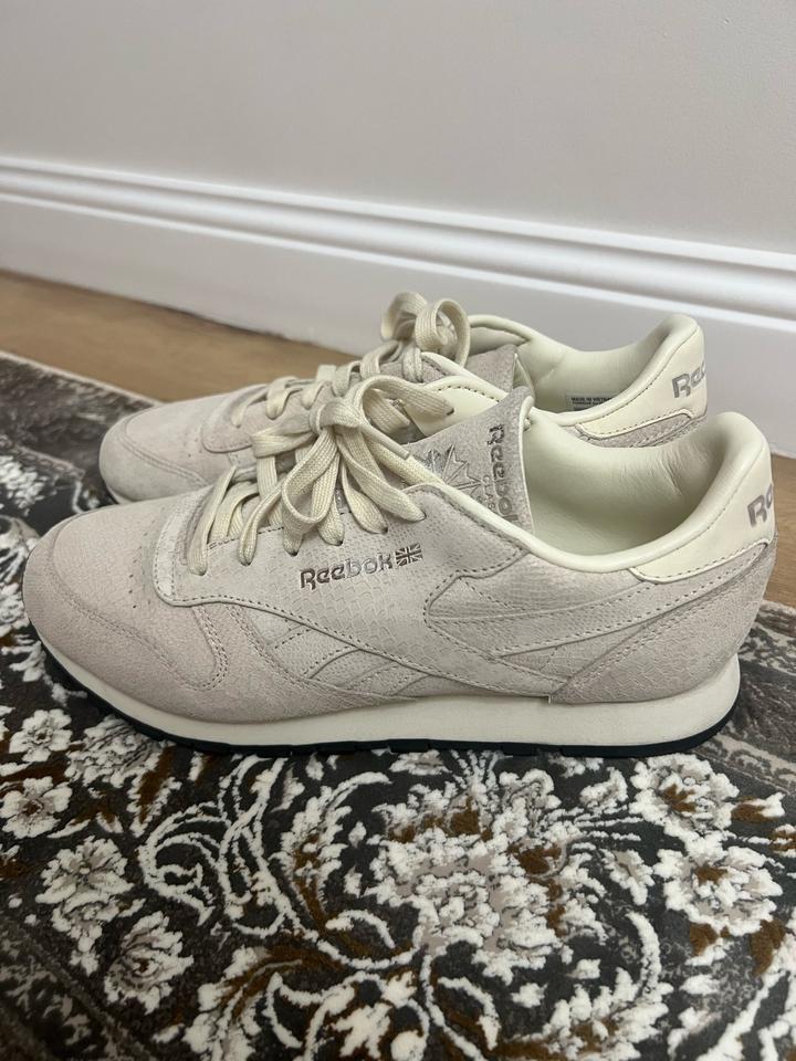 Кроссовки Reebok