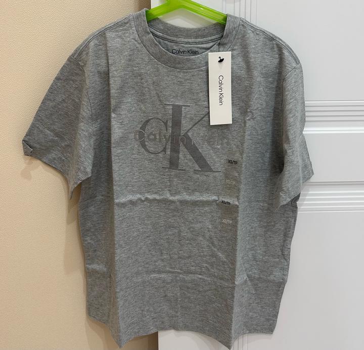 Футболка Calvin Klein