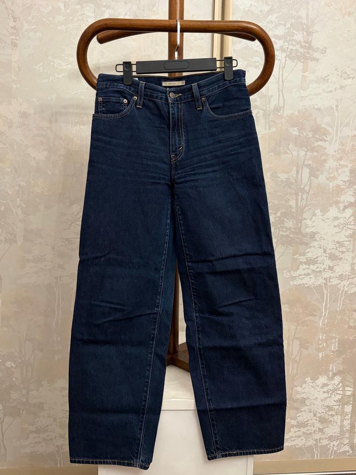 Джинсы Levi's