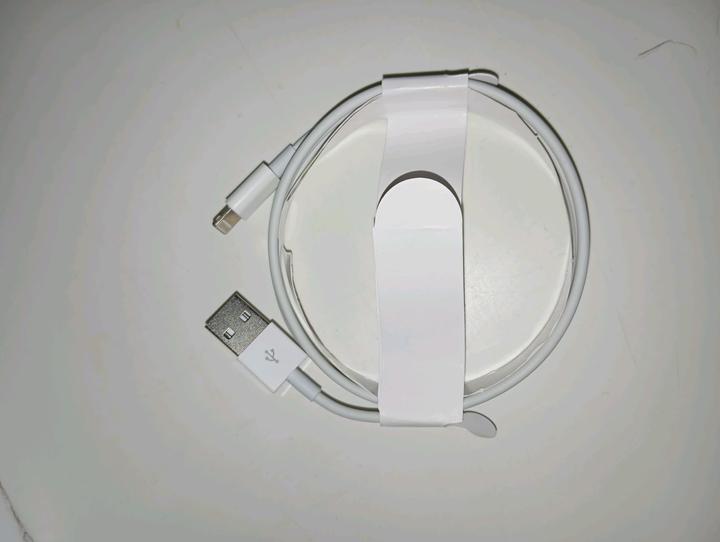 Apple Ақ зарядка для айфон для наушник