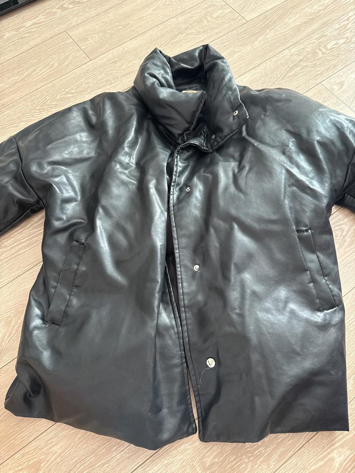 Куртка из экокожи