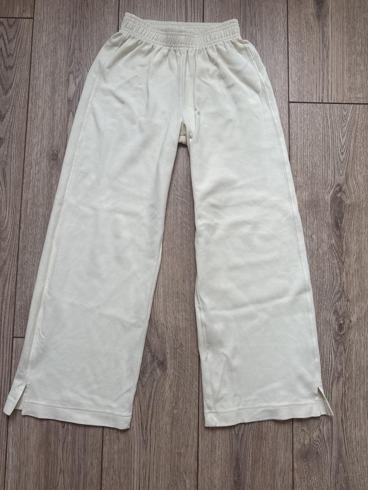 Zara Брюки широкие