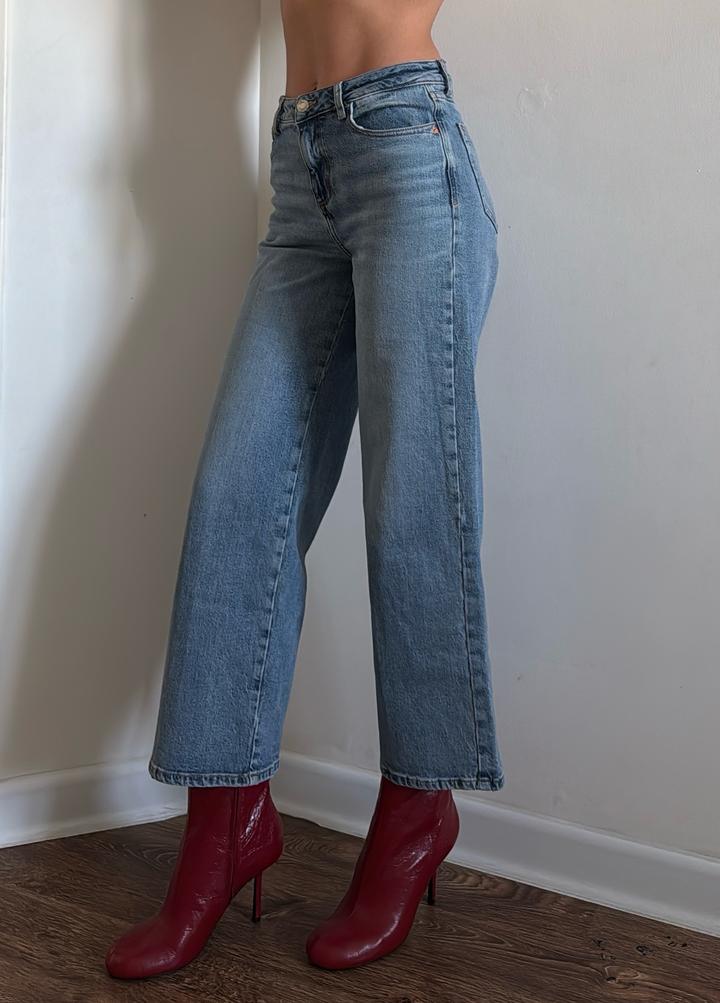 Джинсы zara