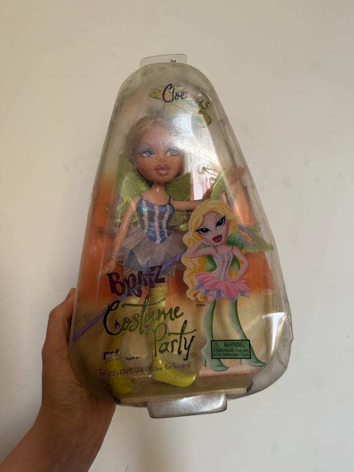 Кукла Bratz Costume Party Cloe