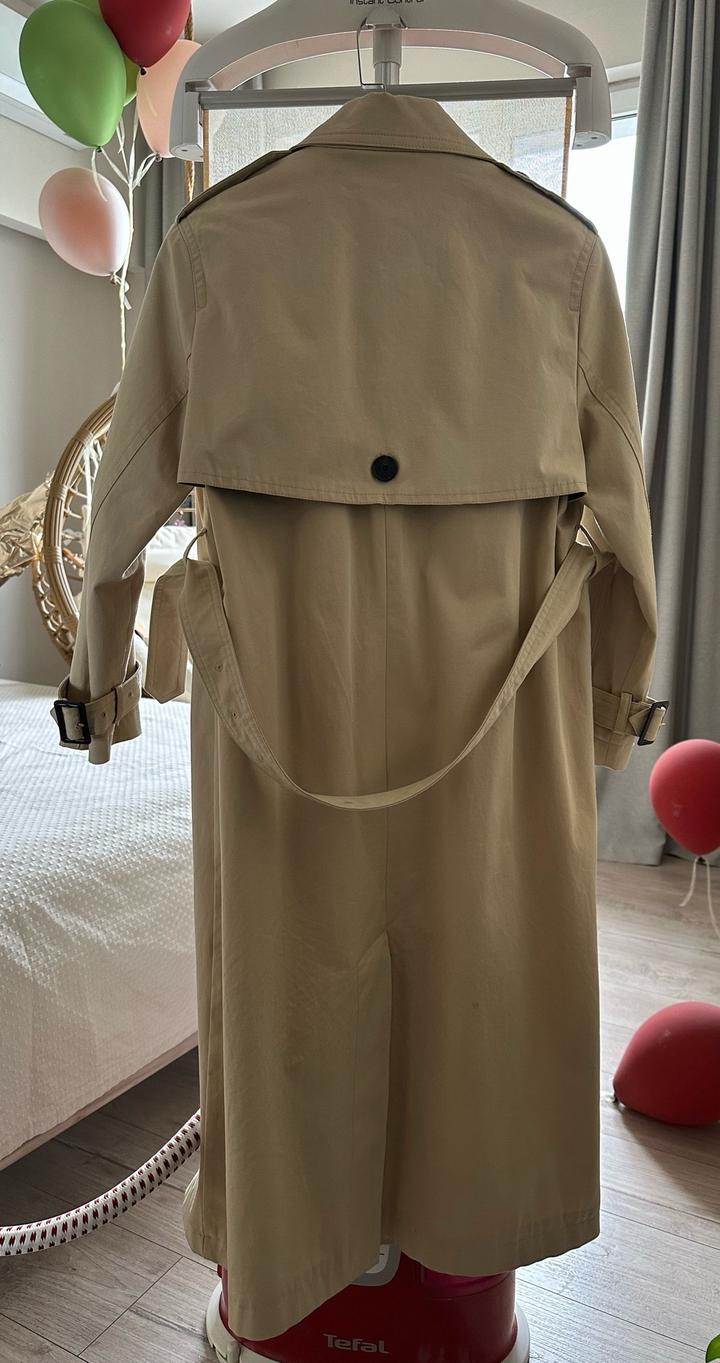 Тренч Zara бежевый с поясом