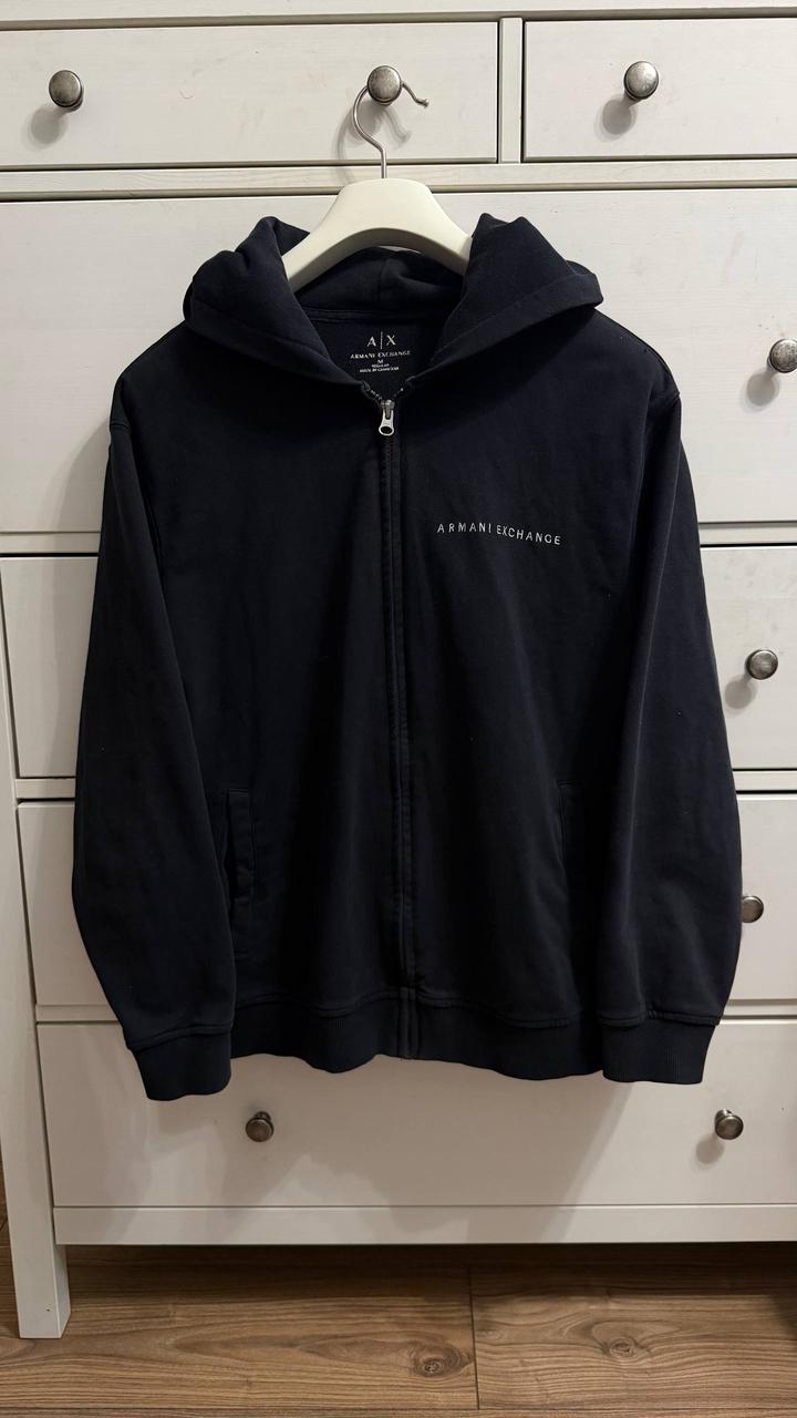 Худи Armani Exchange