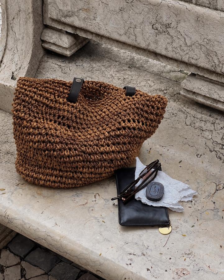 WOVEN RAFFIA TOTE BAG Плетёная сумка - чоппер