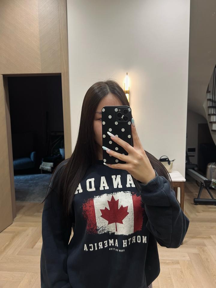Свитшот BERSHKA