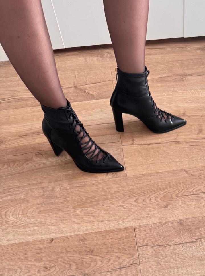 Ботильоны Malone souliers на шнуровке