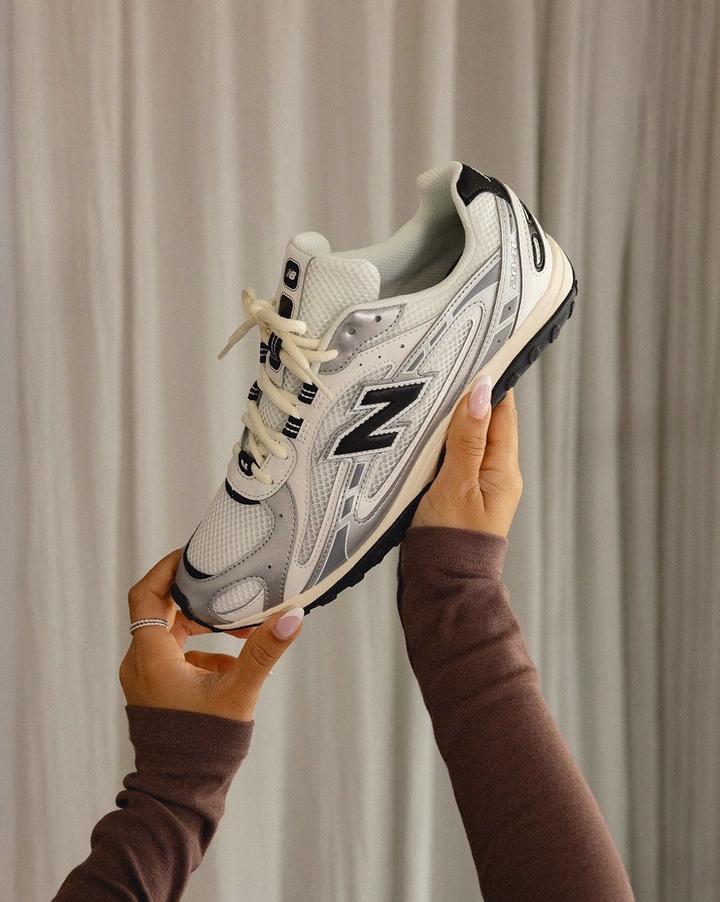 New balance 204l