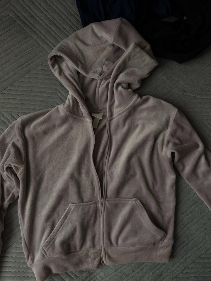 H&M Укороченное велюровое зип-худи