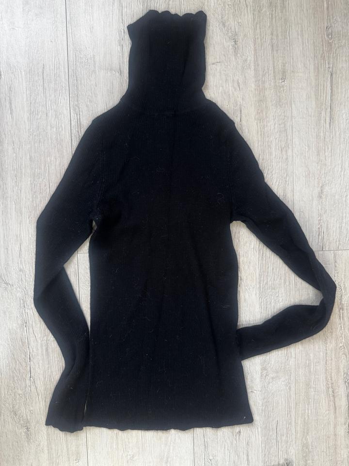 Водолазка UNIQLO