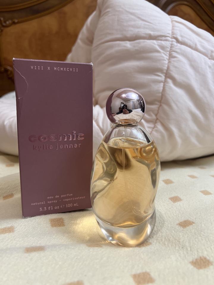 Парфюмерная вода Cosmic by Kylie Jenner 100ml