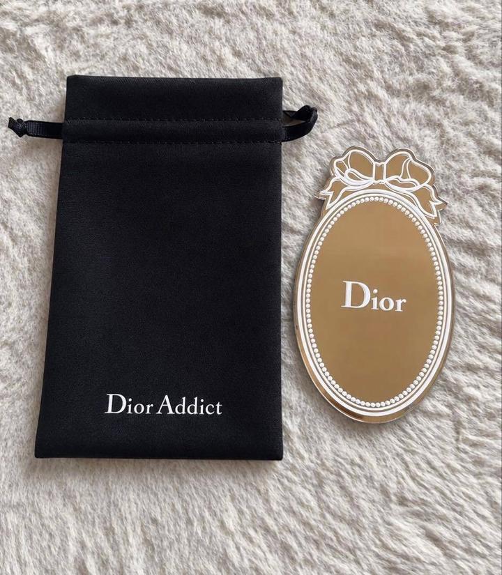 зеркальце Dior