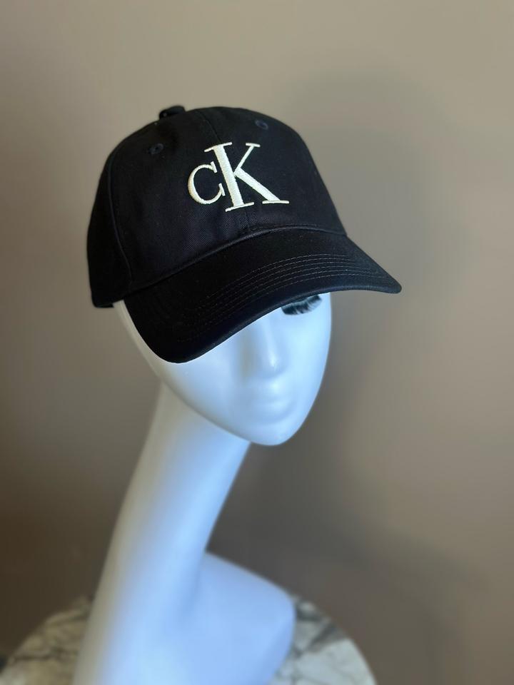 Бейсболка Calvin Klein