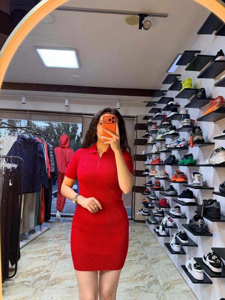 Платье Lacoste