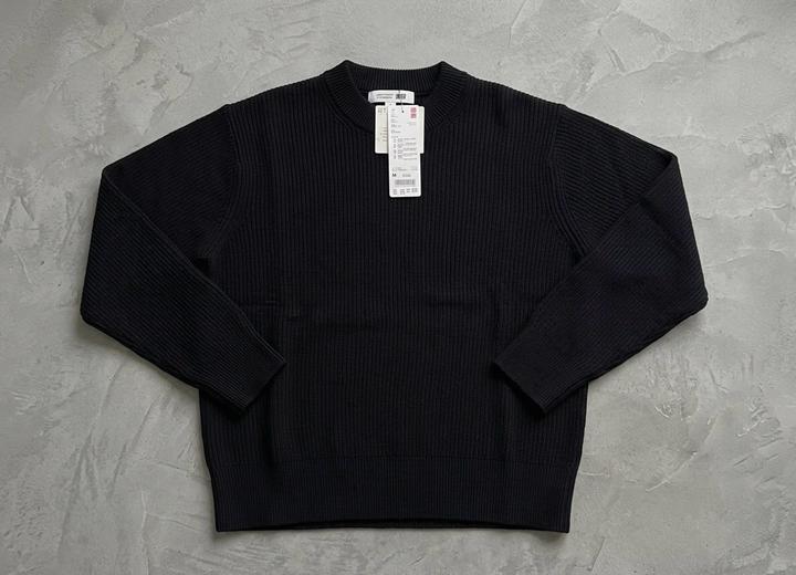 UNIQLO джемпер в рубчик