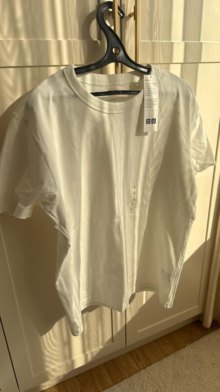 Футболка мужская  Uniqlo U