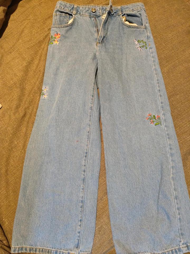 LC Waikiki Джинсы вышивкой