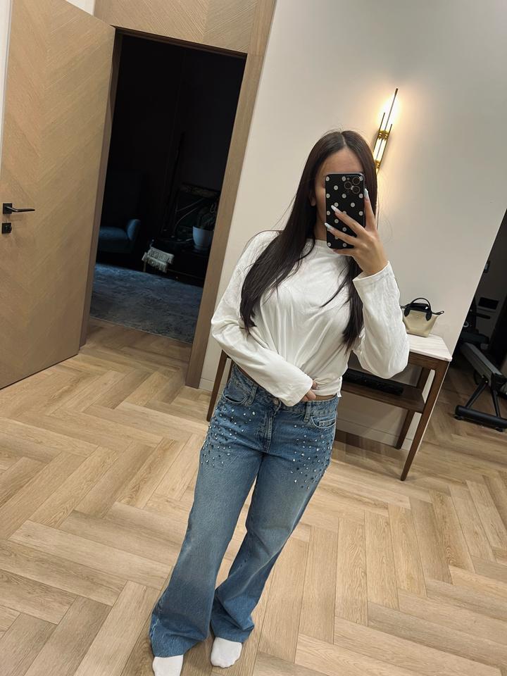 Джинсы со стразами ZARA