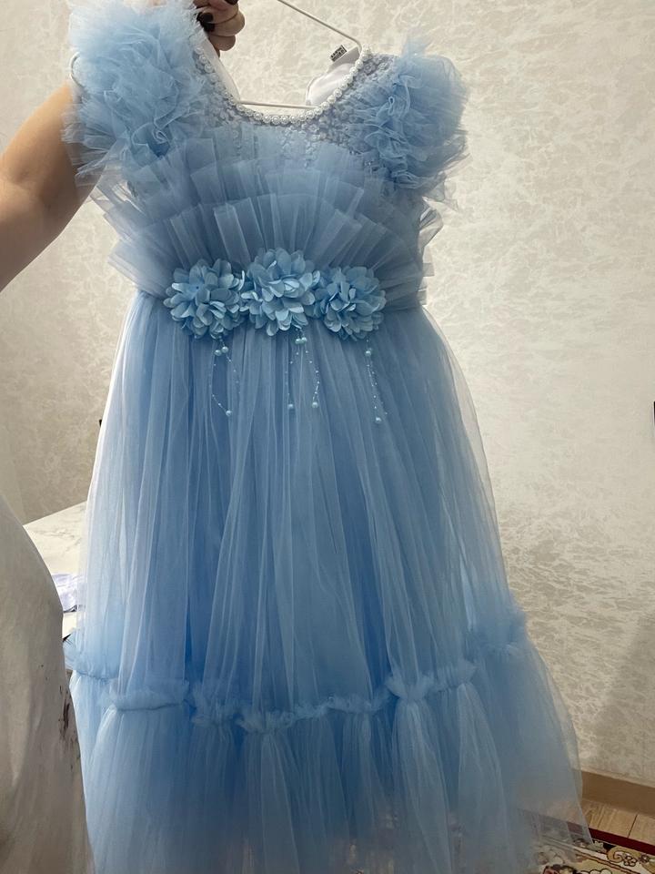 Нарядное платье для девочки