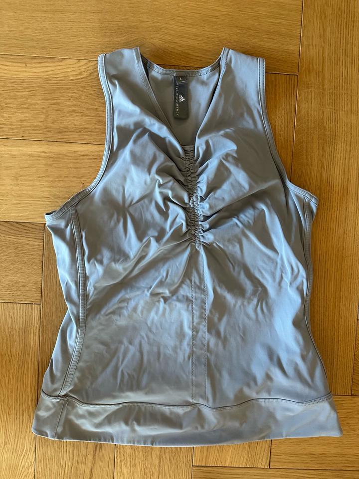 Спортивная майка adidas by Stella McCartney