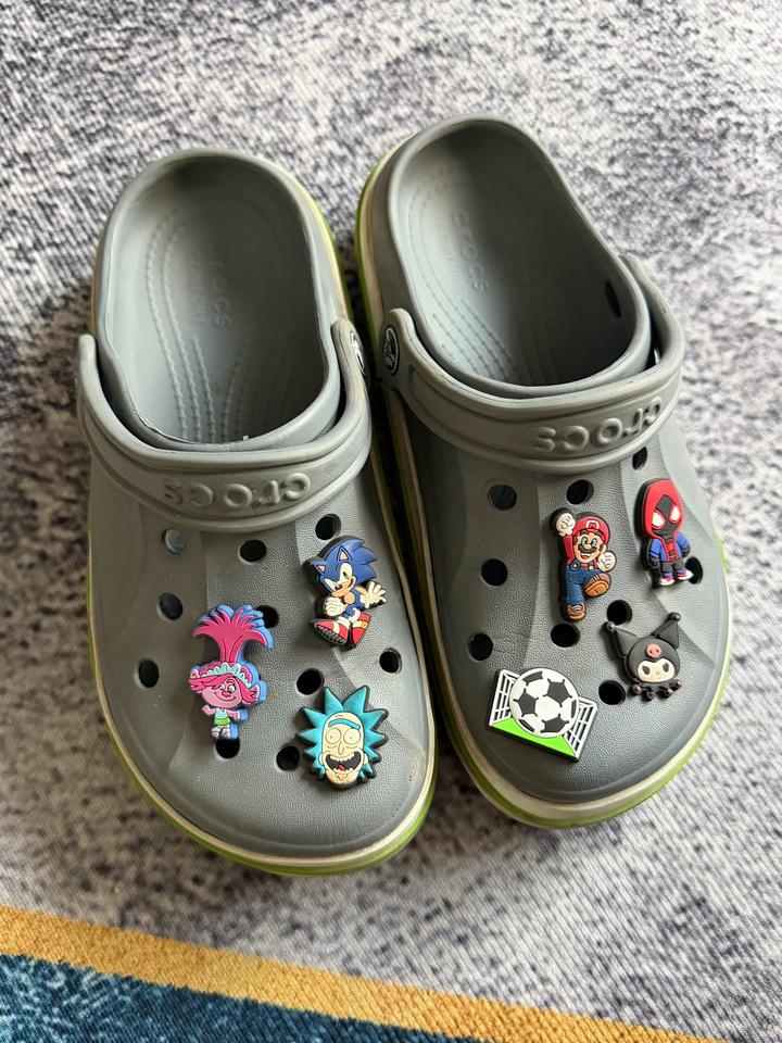 Crocs