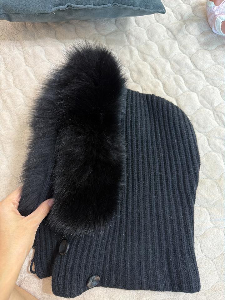 Max Mara капор с мехом