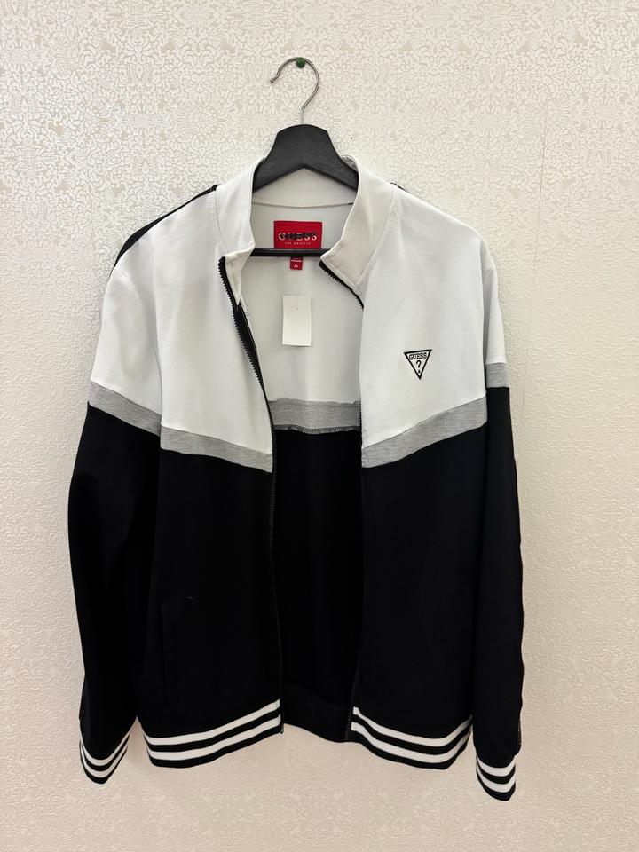 Спортивный костюм Guess