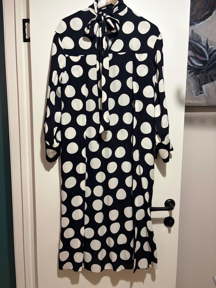 Платье Zara в горошек