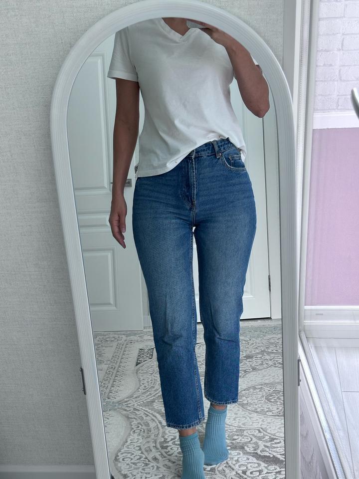 Джинсы Bershka