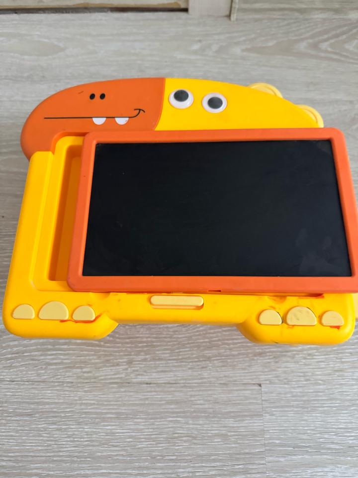Детский игрушки