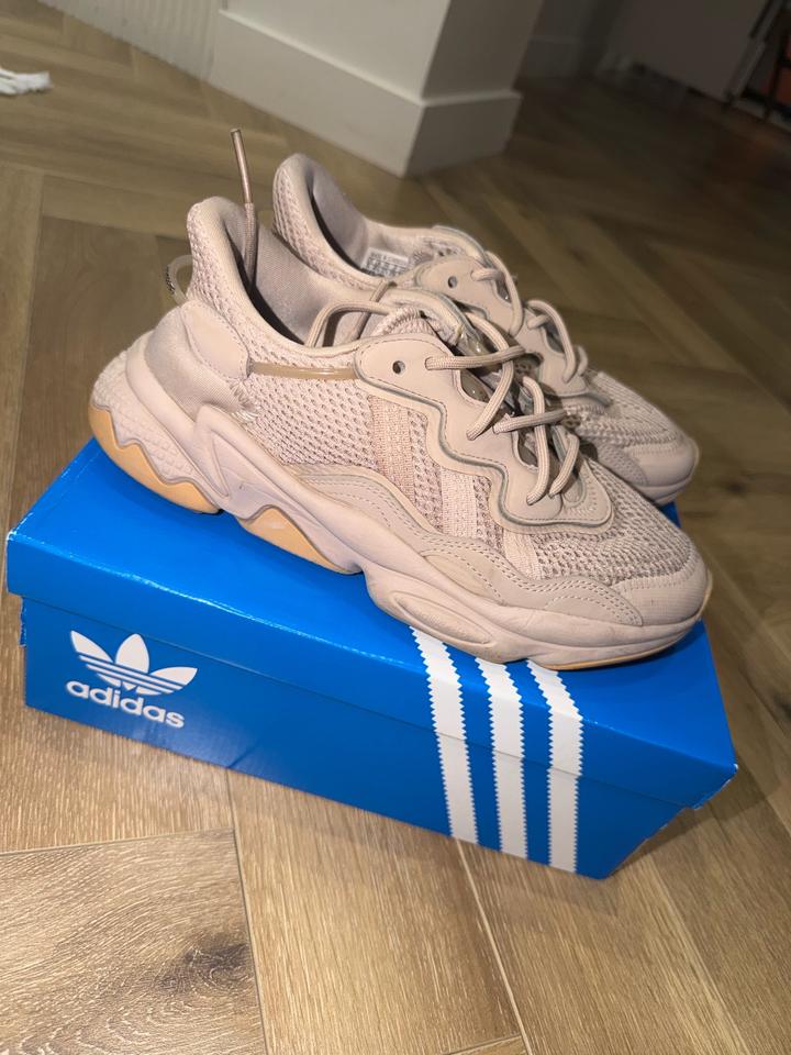 Кроссовки adidas ozwego 37 размер